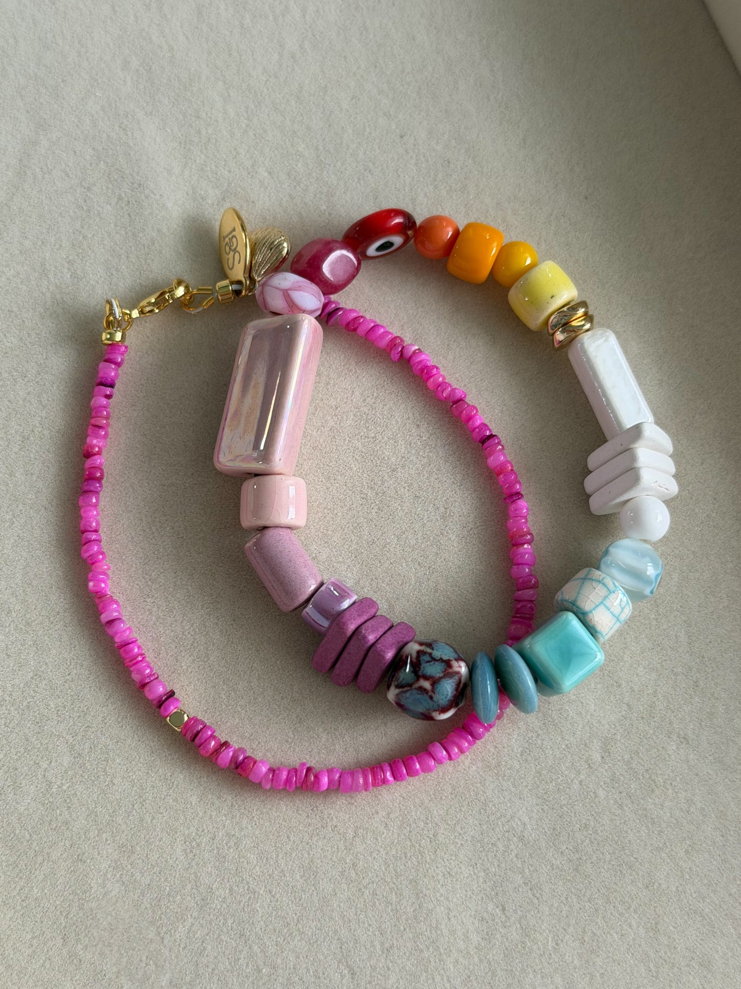 Isla Bracelet - Hibiscus