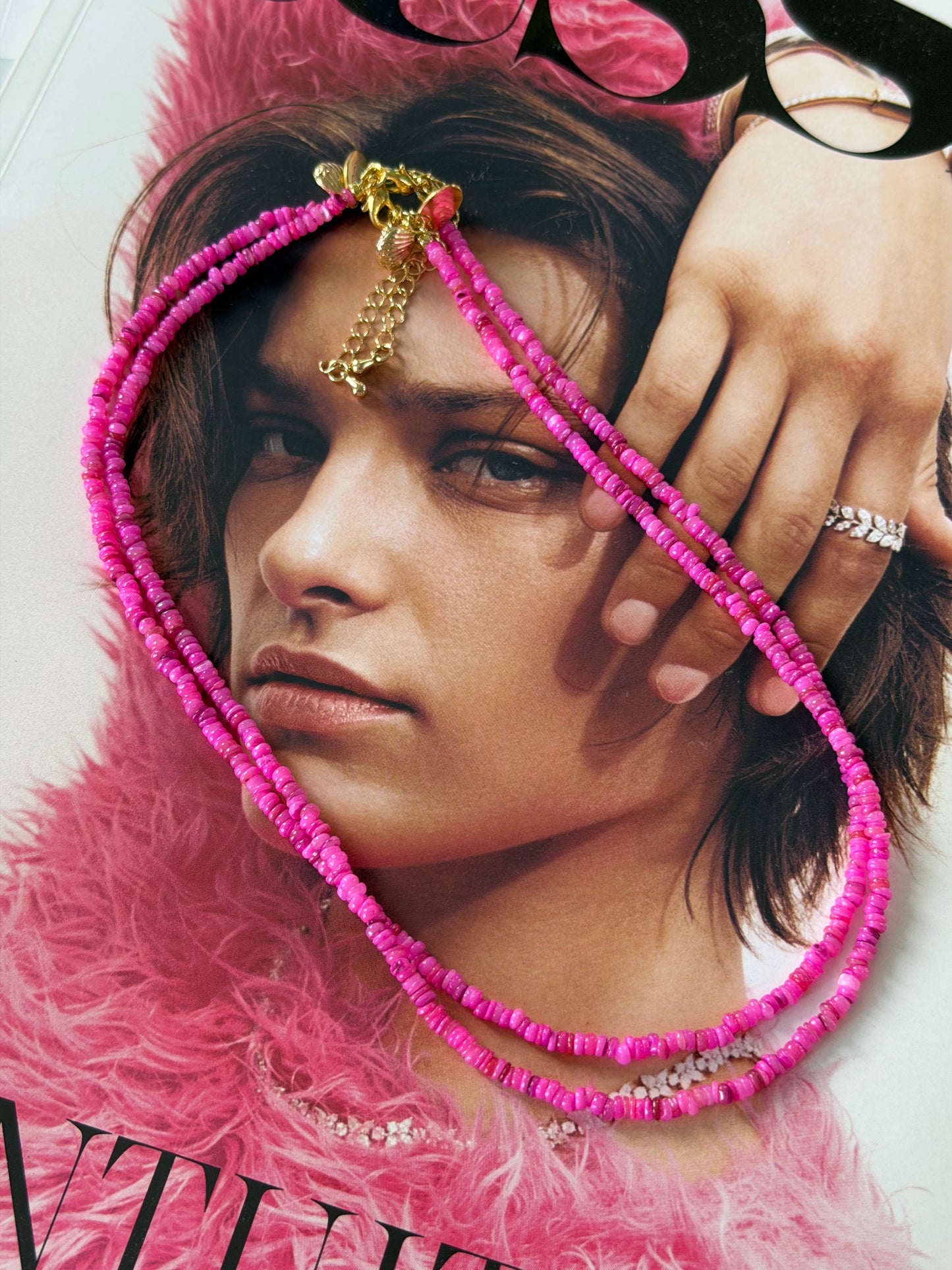 Isla Necklace - Hibiscus