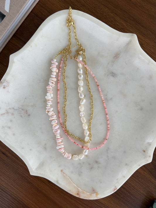 Isla Necklace - Peony
