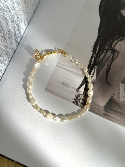 Sol Pearl Bracelet