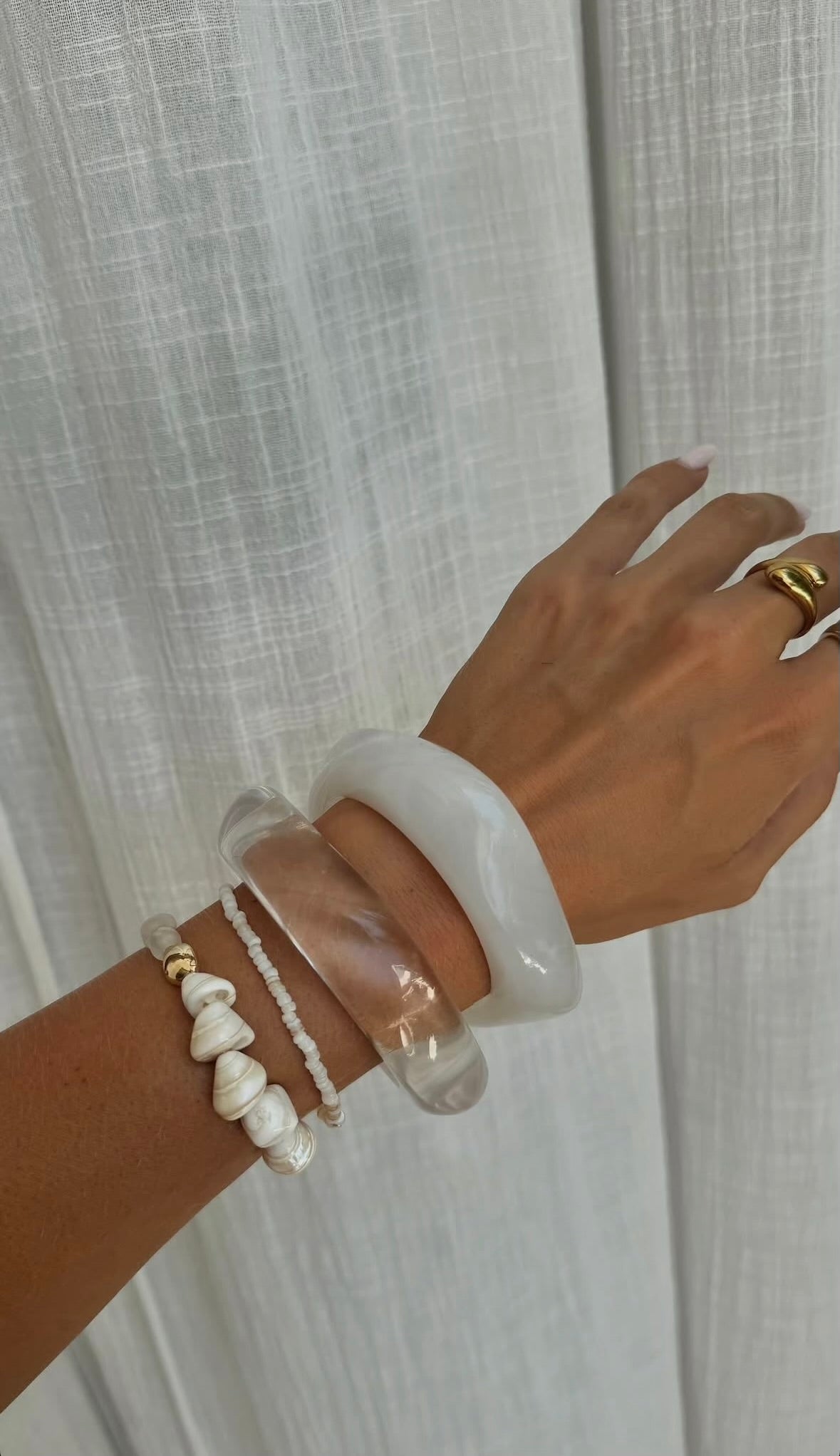 Yumi Bangle - Luna