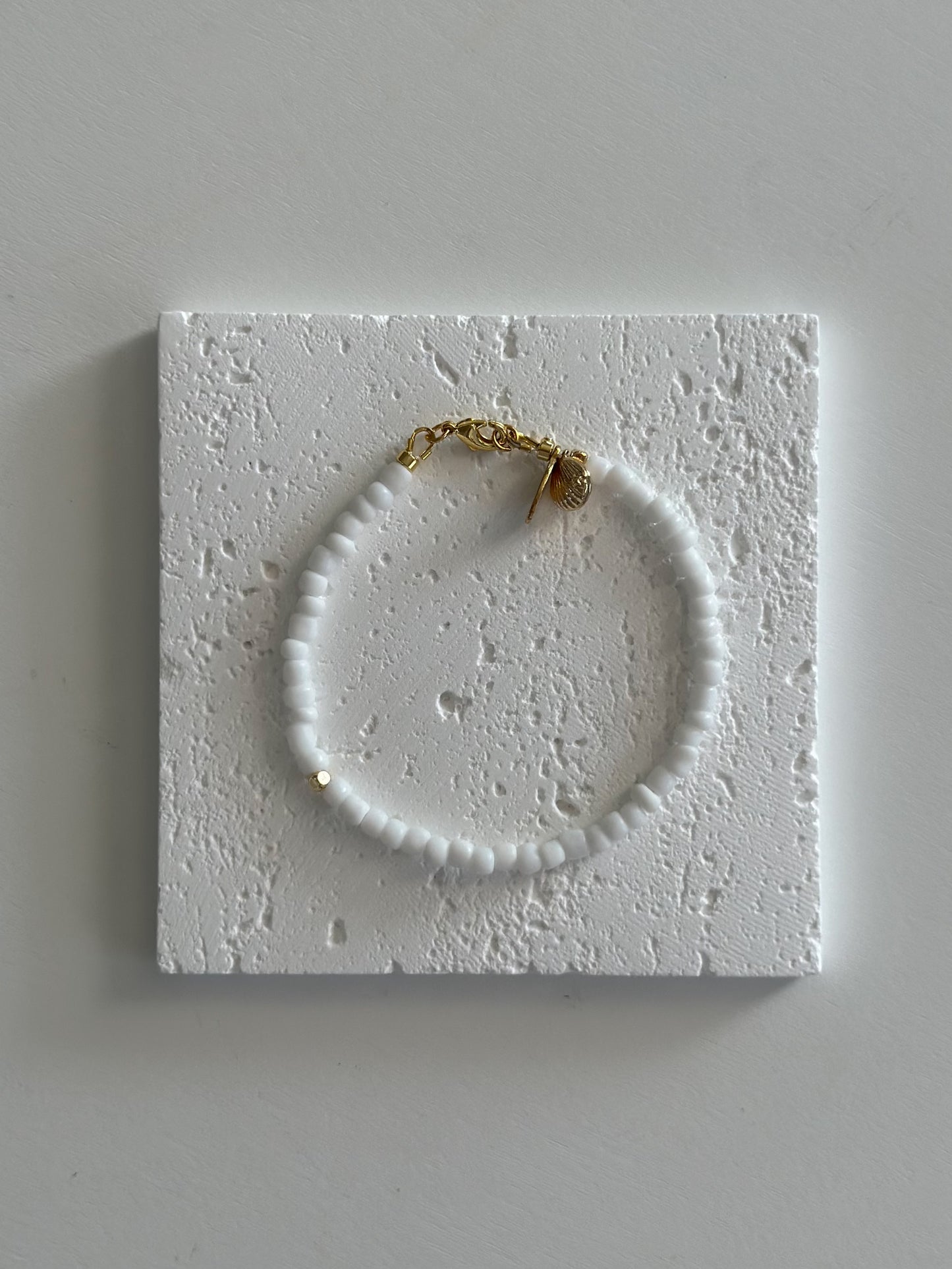 Lilly Bracelet - Luna