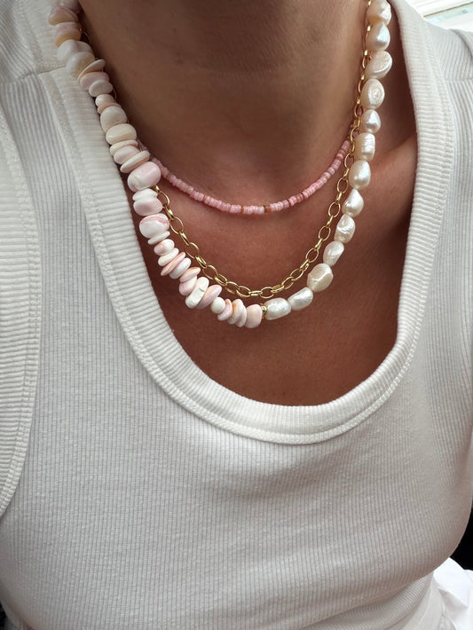 Isla Necklace - Peony